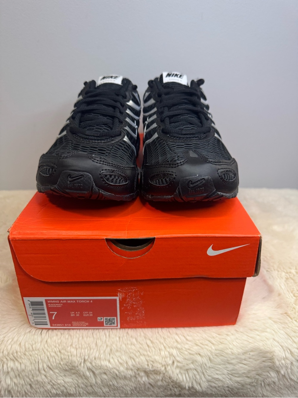 Women’s Air Max Torch 4 🐼 Size 7 - Picture 3 of 6
